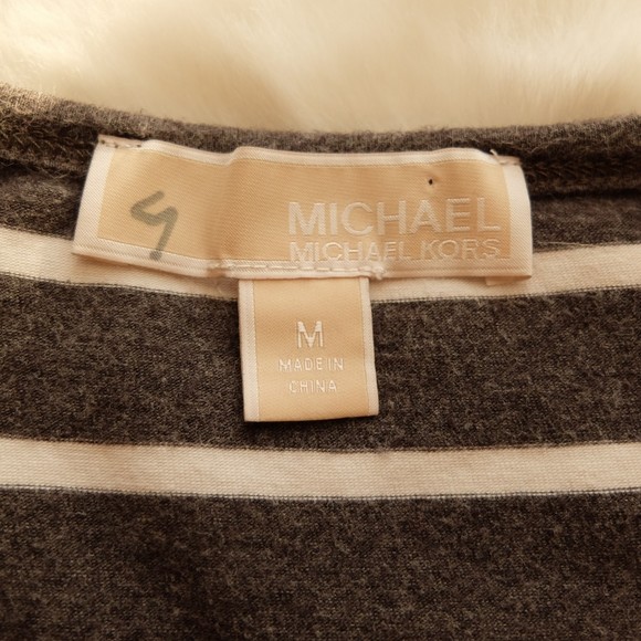 MICHAEL Michael Kors Gray & White Striped 3/4 Sleeves Top Size Medium - Picture 10 of 11